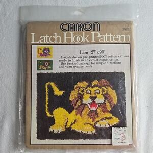 Caron Latch Hook Kit Lion Kit 27''x20'' 1977‎ VTG Animals Kidcore Safari Nursery